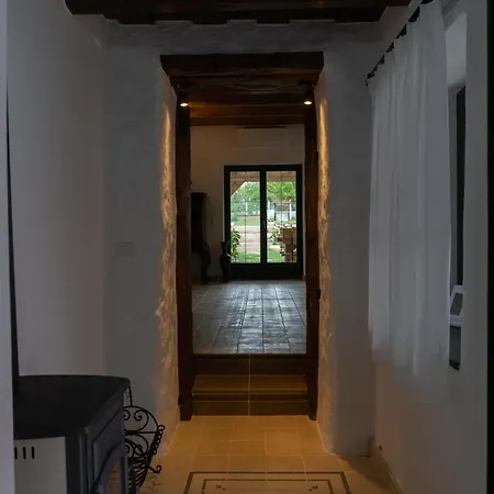 Valyog Vendeghaz Balatonendréd