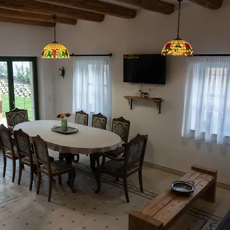 Valyog Vendeghaz Lejlighed *