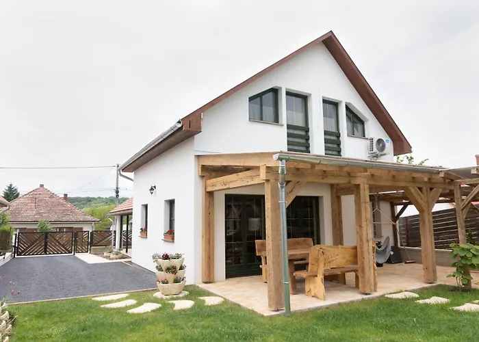 Vályog Apartamento *